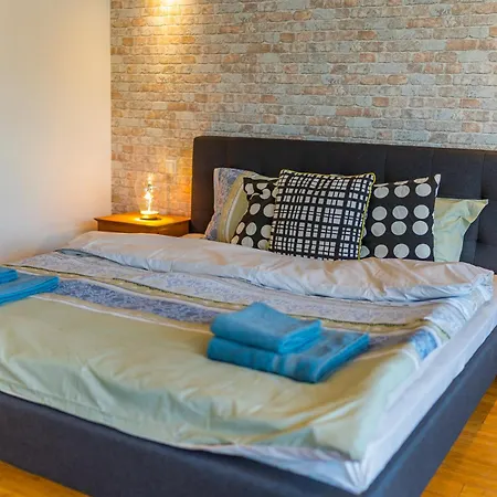 Amazing View Residences - Penthouse & Apartment