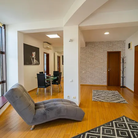 Amazing View Residences - Penthouse & * Bucharest